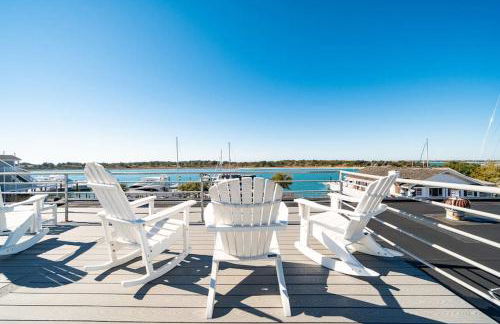 Why Knot Getaway…Rooftop with WaterView! Unit F - Foto 28