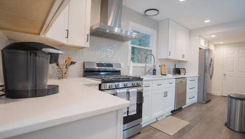 Fire pit - 6 Min to North Hills - Screened Porch - Foto 4