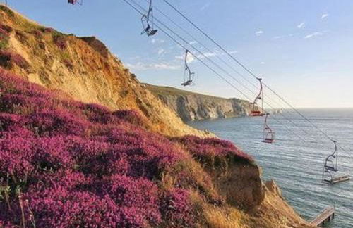 Promenade Apartment with own Beach Hut - Photo 31