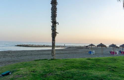 Walking to the Beach of Palo and Pegregalejo - Foto 32