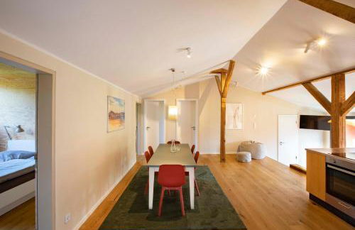 Große Wohnung mit Loggia - Photo 4