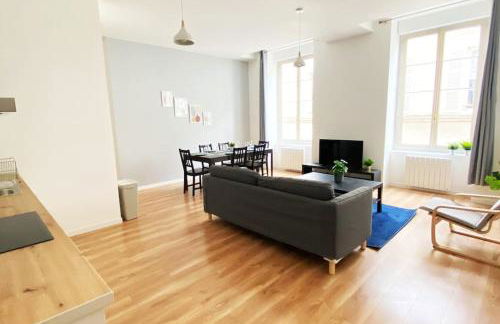 T5 spacieux et chaleureux avec parking privatif - Foto 1