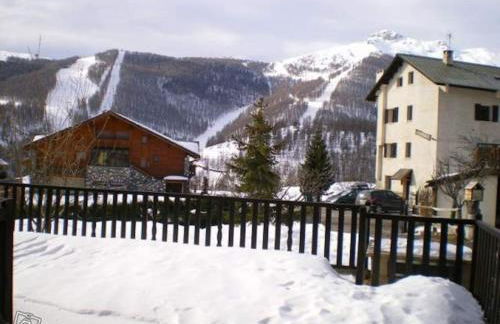 Appartement 2 pièces au milieu des chalets. Grande Terrasse Orientée Sud - Foto 13