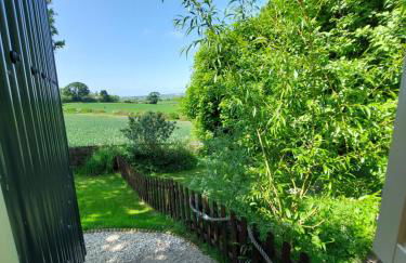 The Humble Hut - Photo 51