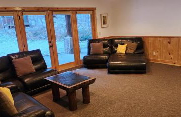 Sundance Spacious Vaulted Ceiling cabin, Hot tub, huge lawn - Foto 53