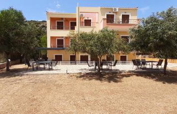 Savvas Apartments - Photo 14