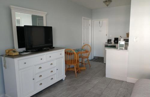 Sunrise Ocean Suites - Photo 46