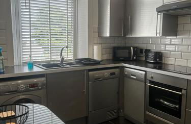 1L Albert Place Maddiston Road Brightons Falkirk FK2 0JX - Foto 7