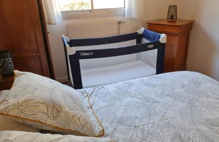 T2 55m² tout confort avec jardin. Cuisine et équipements neufs. Wifi TV parking - Photo 51