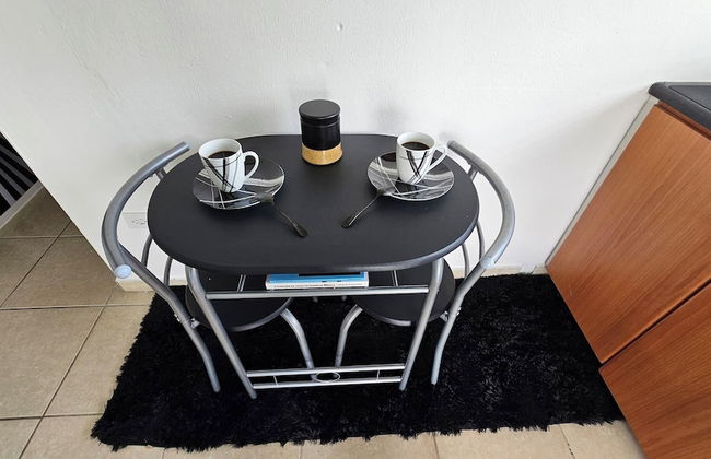 Cozy and Modern Apartment Black & White With Jacuzzi on Terrace - Photo 38