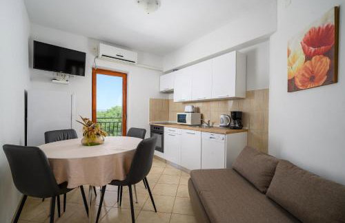 Serene Summer Oasis - Pool, Jacuzzi, Sauna, Sea View - Lara - Foto 48