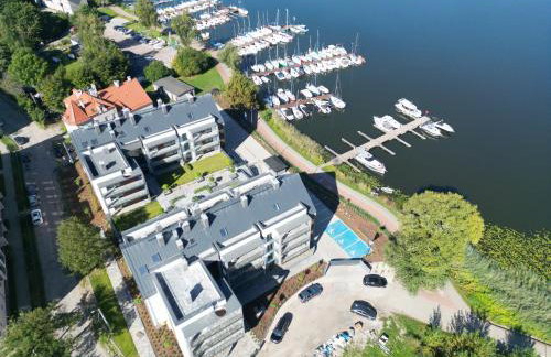 Marina Ostróda IV - super widok na jezioro, 10 m do wody, taras i balkon, winda, klima, garaż - Foto 23