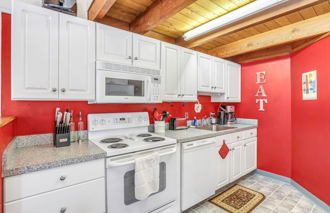 Happy Haven - Photo 14