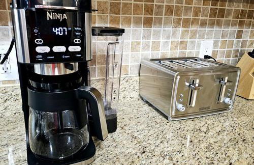 Dallas Lakeside Bliss Stay - Private Pool, Air hockey and High speed internet - Foto 6