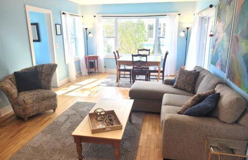 Restoration - Hot Tub, AC, and Great Location! - Foto 21