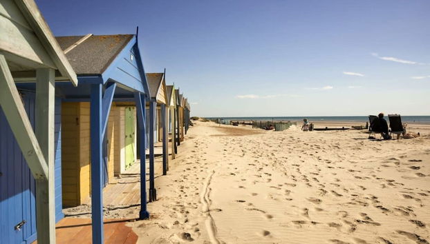 Superior House for 6 Near Beach w Parking Garden - Foto 2, Zimmer