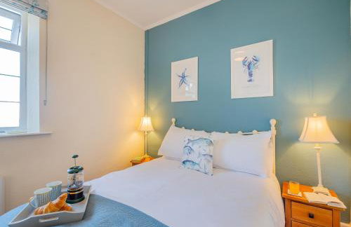 The Lobster Pot - Photo 15