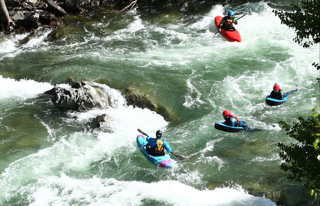 Noguera Pallaresa River Hydrospeeding - Photo 5
