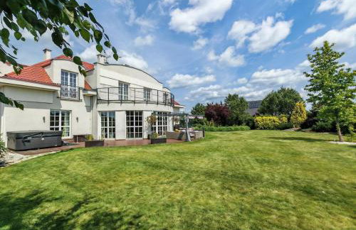 Strefa ZEN z Jacuzzi i Basenem - Photo 13