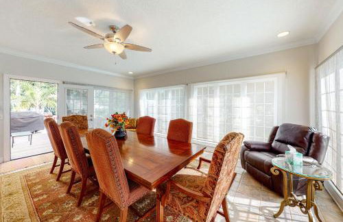 Beautiful home with modern conveniences - close to the beach, dogs welcome - Foto 12