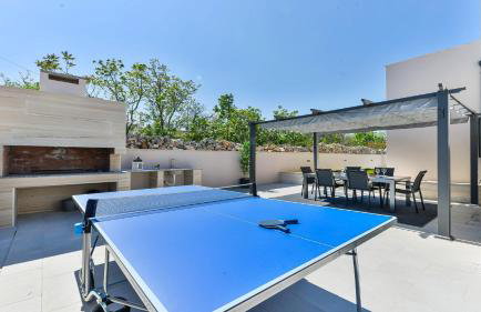 Villa Zariva with pool and panoramic mountain and - Foto 49