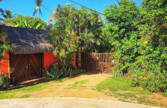Casa de Temporada 4 Coqueiros, 16 Hóspedes, Piscina, 4 Suítes e Churrasqueira em Itacaré Bahia - Photo 42