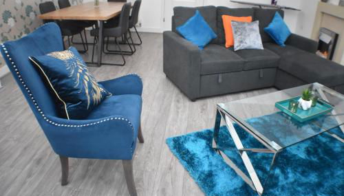 Four Chimneys House - Foto 1