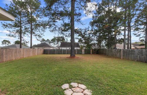 Hidden Lake Hideaway w/fenced in yard 3br 2 bath - Foto 36