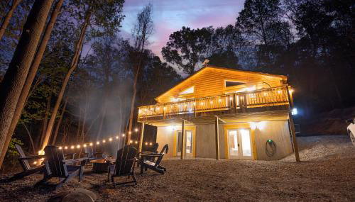 The Wilderness Cabin - Shenandoah Getaway - HotTub, Arcade, RiverAccess - Foto 2