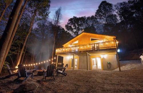 The Wilderness Cabin - Shenandoah Getaway - HotTub, Arcade, RiverAccess - Foto 2