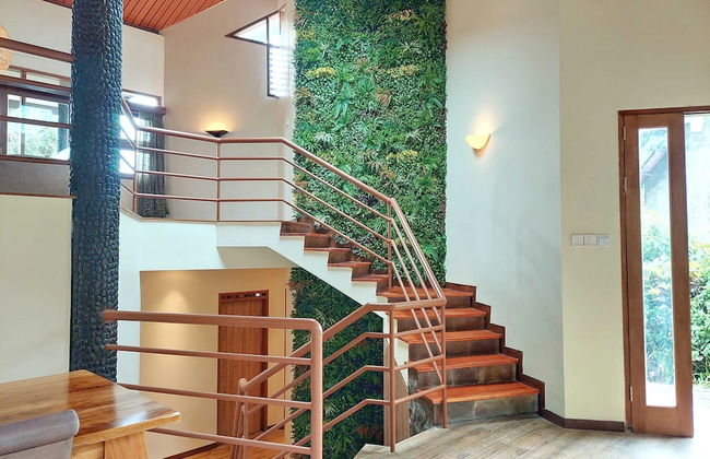 Villa 4-BR Klub Bunga No. 8 Batu Malang - Foto 16