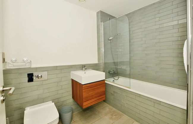 Sleek 2 Bedroom Apartment - Sofa-bed - Ashford - Foto 13