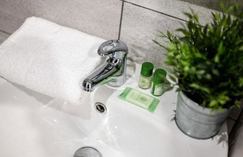 Two Apartments in One , City Centre, Sleeps 11! - Foto 30