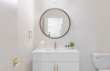 Sleeps 28 2 Units Near DT Nashville Outrider by AvantStay - Foto 62