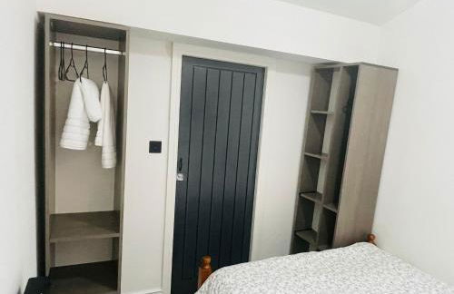 Femros Cosy one bed apt,12mins to Birmingham city ctr - Foto 7