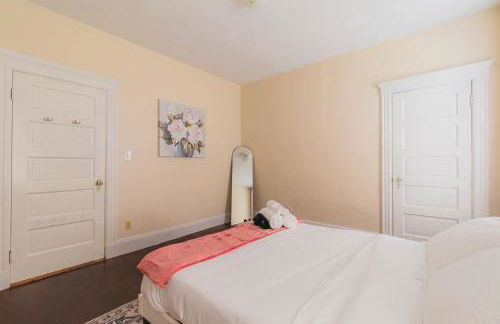 Boston 3BD-Walk to Train station-Beach-Near Airport - Foto 8