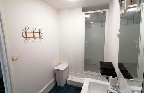 CHILL 4 pers Boîte à clé 24 sur 7 Netflix & Wifi - Foto 6