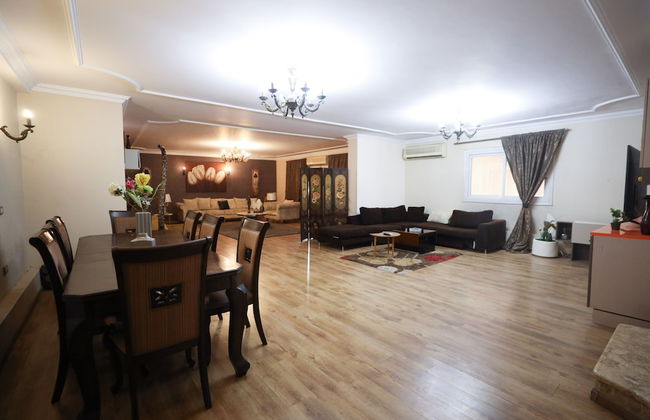 Angel Amber Kiss 2BR Apt - Photo 29