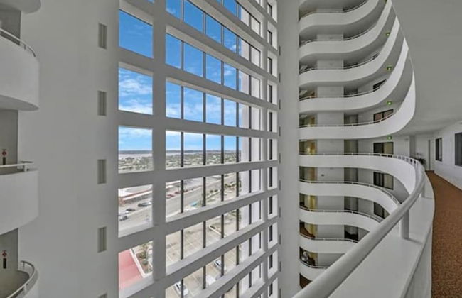 Beachfront 3 Bed Condo Daytona Beach Shores FL - Foto 63