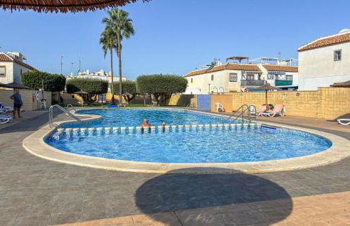 2 Bedroom Stunning Home In Torrevieja - Foto 11