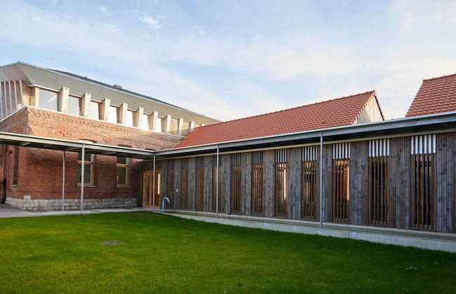 La Ferme des Ailleurs - Foto 1