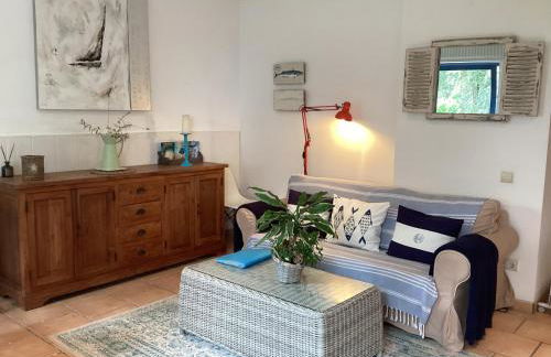 Sunny Costa Brava Getaway with Big Private Terrace - Foto 12