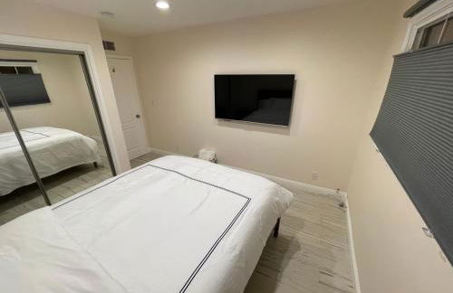 Cheerful, Beautifully Remodeled, Modern, Comfortable Home - Foto 8