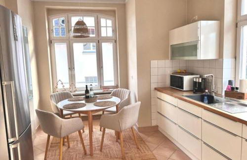 Feine Apartments in der Südstadt von Erfurt mit kostenlosen Stellplatz & Flasche Wein zur Begrüßung - Foto 19