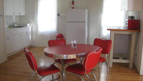 Secluded, Charming and Unique! Spacious Apartment EXCELLENT Central Location - Foto 4