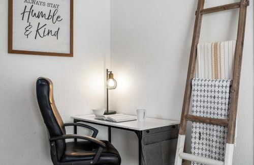 Luxury Home & Mins to Beach and Walk to Downtown - Foto 30