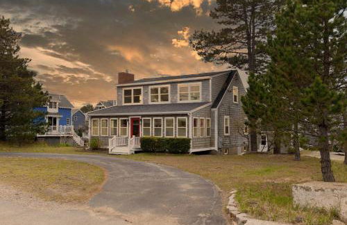 Salt and Cedar Steps to Beach - Foto 3