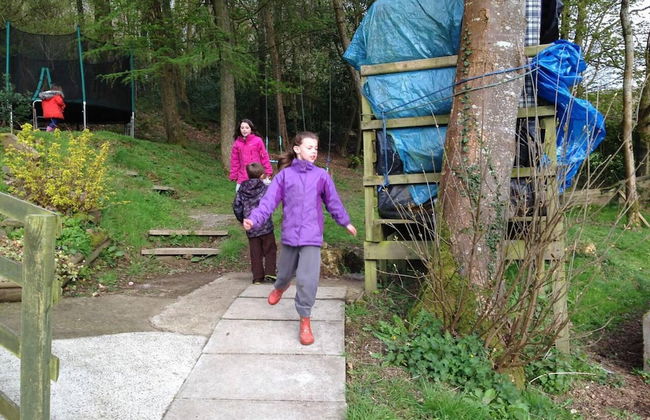 Relaxing Holiday in Millpond Cottage - Cwmiar - Photo 11