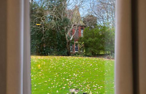 Luxe Victorian Spacious Home Sefton Park with Parking - Foto 51