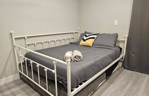 Gorgeous House & Loft Near Downtown - Foto 13